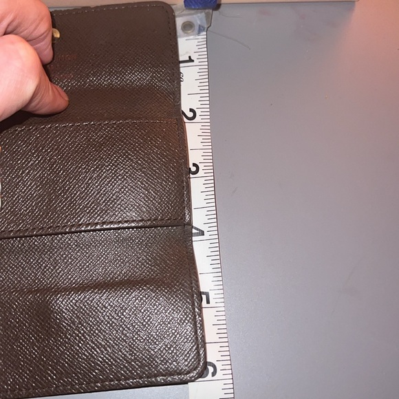 Authentic Louis Vuitton Brown Damier Ebene Key Holder w/ Dust Bag & Box - Picture 8 of 12